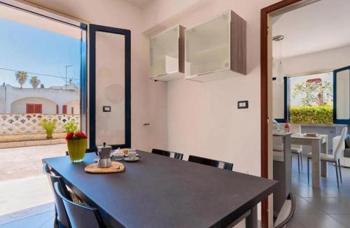 Rivabella House | Villa Aries