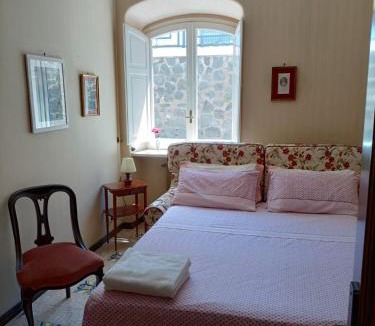 Ischia Porto Bed & Breakfast | Villa Augusta