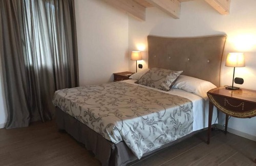 Capiago Intimiano House | Villa Bianca Guest House
