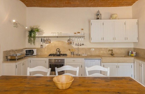 Riparbella Villa | Villa 'Cava Alta' with Sea View, Wi-Fi and Air Conditioning