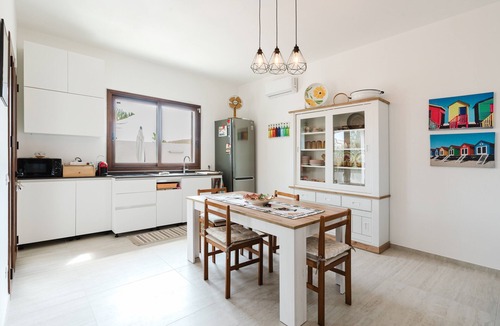 Triscina Villa | Villa "Chiara" with Sea View, Terrace, Wi-Fi & Air Conditioning