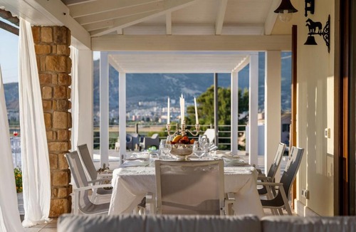 Paceco Villa | Villa Cielo