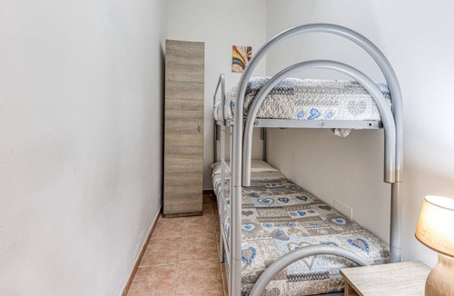 Torre San Giovanni Villa | Villa "Cod 4 - Lavanda a 700 m dalla Spiaggia" with Private Garden & Wi-Fi