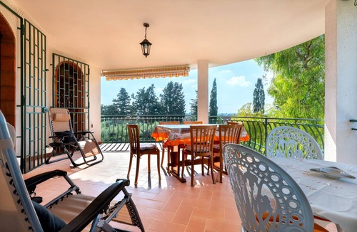 Manduria Villa | Villa 'Degli Ulivi' with Private Terrace and Air Conditioning