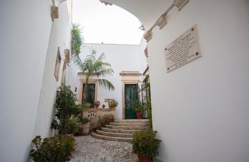 Cursi House | Villa De Pietro