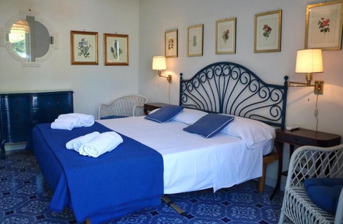 Marina di Patti Villa | VILLA DEL MELOGRANO