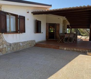 Cornino Villa | Villa Enza - fronte Mare