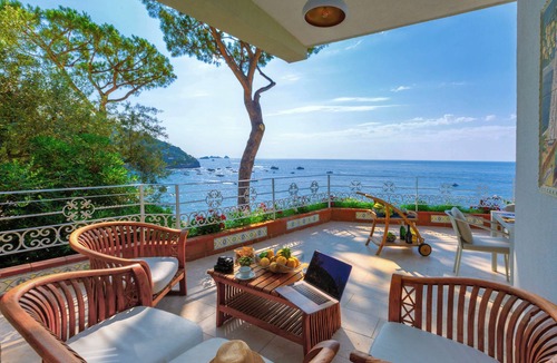 Marina del Cantone Villa | Villa Flory- Via Amerigo Vespucci - Nerano