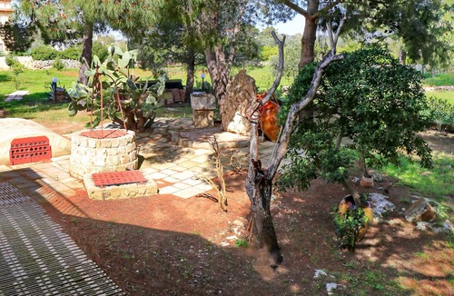 San Pietro in Bevagna Villa | Villa for 8 people in the middle of a tree-covered park of 7000m2