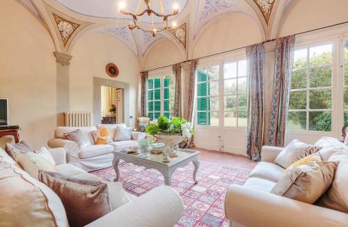 Vicopelago Villa | Villa Gattaiola, Rewind In Style In a Renaissance Villa with Pool among the Vineyards in Lucca Property overview