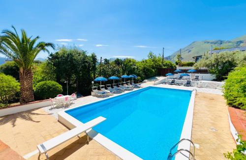 Carini Villa | Villa Giada