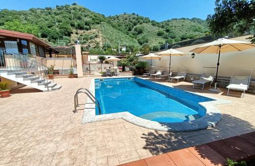 Trappitello Bed & Breakfast | Villa Gloria