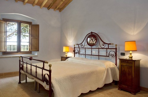 Palaia Villa | Villa in Palaia with 3 bedrooms sleeps 6