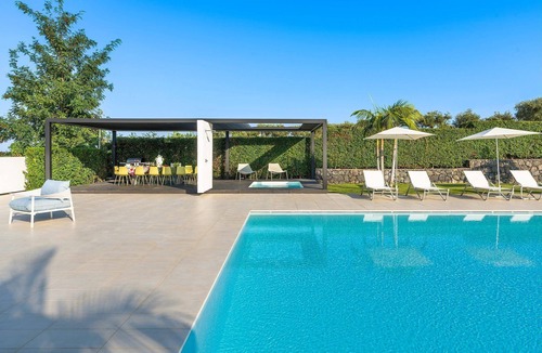 Calatabiano Villa | Villa Inga with private pool - My Rental Homes