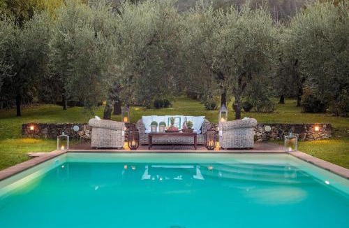 Camaiore Villa | Villa Label, when creativity meets style in endless romanticism