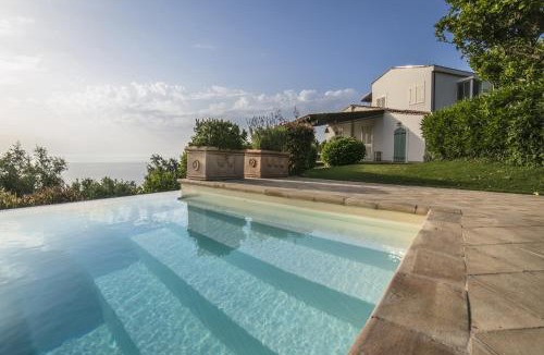 Catute Villa | Villa Laura