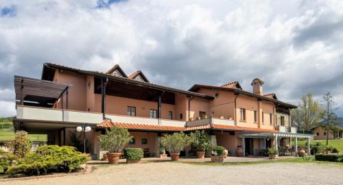 Soci Villa | Villa le Greti 16 by VacaVilla