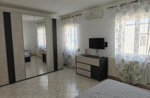 Monte Sant'Angelo Apartment | Villa Leonardo