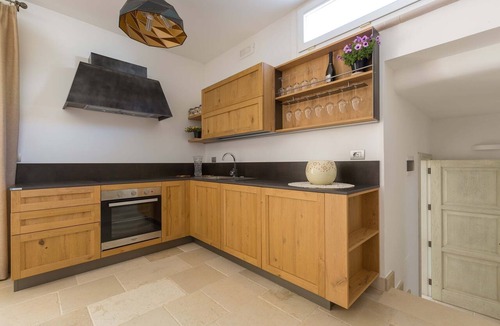 Parabita House | Villa Loran