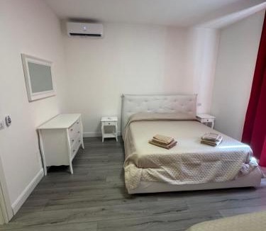 Intra Apartment | Villa Mariel Verbania Centro