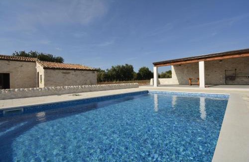 Chiaramonte Gulfi Villa | Villa Palmento