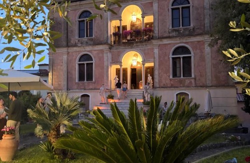 Caprona Apartment | Villa Petri