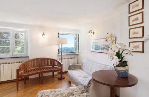 Bolzaneto Villa | Villa Ponzio