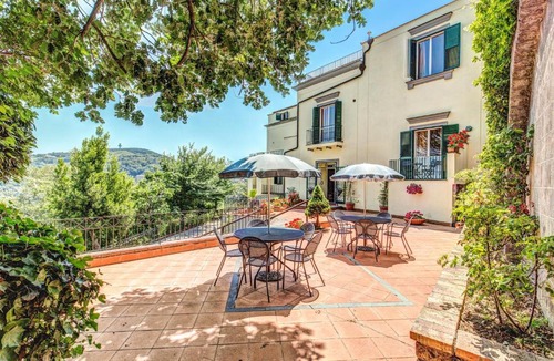 Sant'Agata sui Due Golfi Hotel | Villa Romita