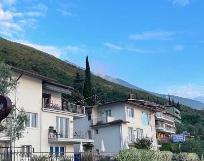 Malcesine Apartment | Villa Sogno