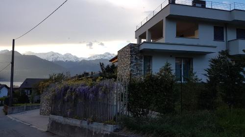 Colico Piano House | VILLA SOLE