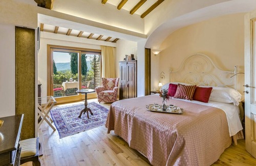 Rignano sull'Arno Villa | Villa Torre Giulia - Five Bedroom Villa, Sleeps 11