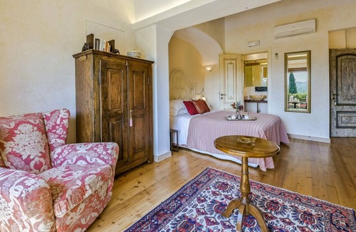 Rignano sull'Arno Villa | Villa Torre Giulia - Five Bedroom Villa, Sleeps 11