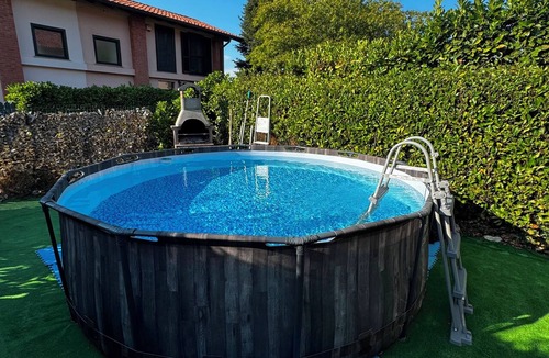 Albairate Villa | VILLA WITH A SWIMMING POOL AND AN 85-INCH TV