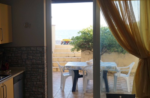 Castroreale Terme House | Villa with direct access to the beach and with a beautiful sea view.