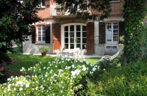Crabbia House | Villa with large private panoramic garden and superb view on lake Orta