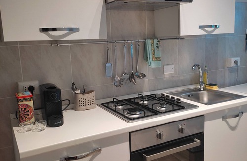 Ro Apartment | Vrbo Property