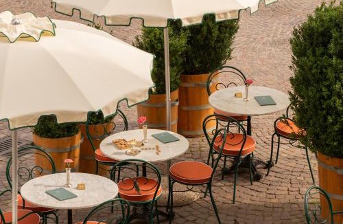 Caldaro Sulla Strada del Vino Hotel | Weisses Rössl