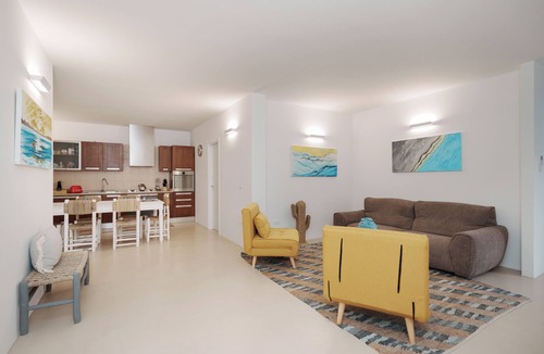 Otranto Villa | White House – Villa with Jacuzzi and parking space