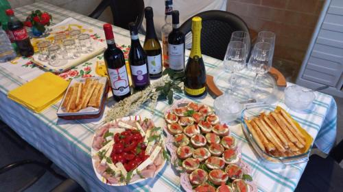 Castiglione Tinella Apartment | Wine e relax Thea