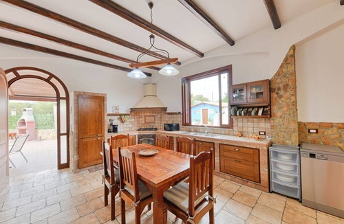 Syracuse Villa | Wonderful private villa for 5 guests with A/C, WIFI, private pool, TV, terrace and pets allowed