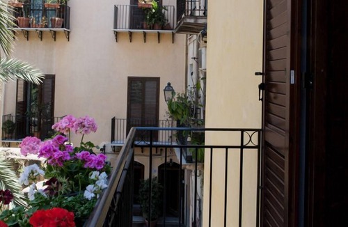 Kalsa Apartment | XIRBA PALERMO - Few steps from Unesco sites