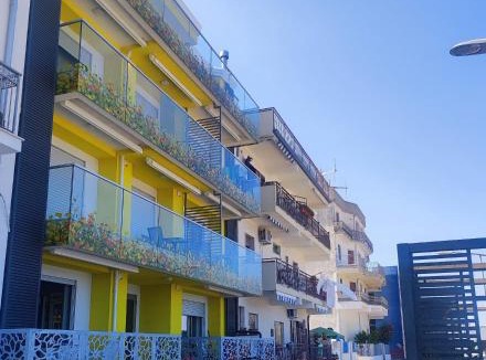 Torre Melissa Apartment | Yellow Dream B&B