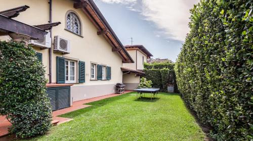 Marina di Pietrasanta Villa | Your house by the sea