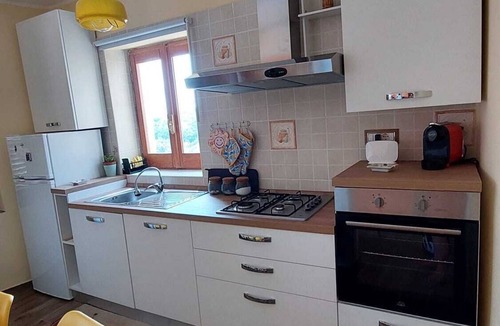 Monterosso Calabro Apartment | Zia Maria House 6 sleeps Monterosso - Kalabria Coast to Coast