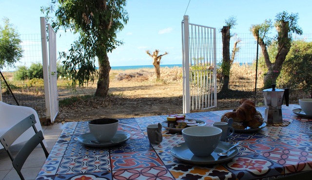 Acquamarina House on the beach