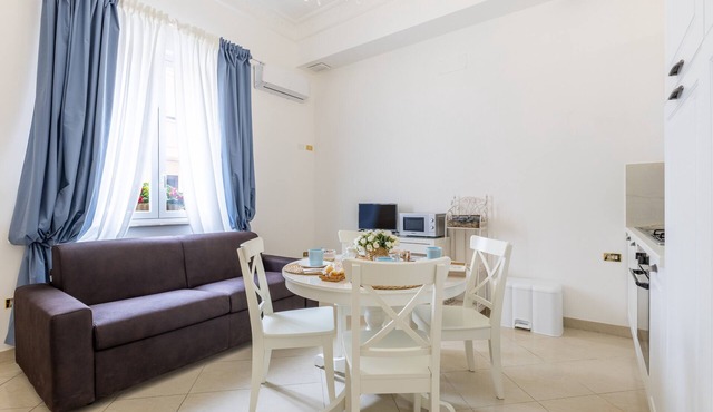 Apartment 'Achates' with Wi-Fi and Air Conditioning