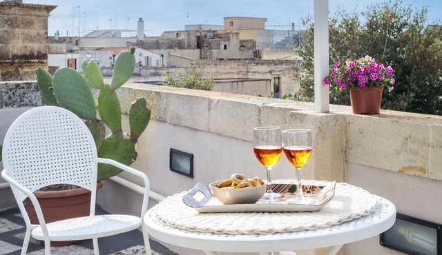 Apartment 'Dimora Con Terrazza Vicino Otranto' with Private Terrace, Wi-Fi and Air Conditioning