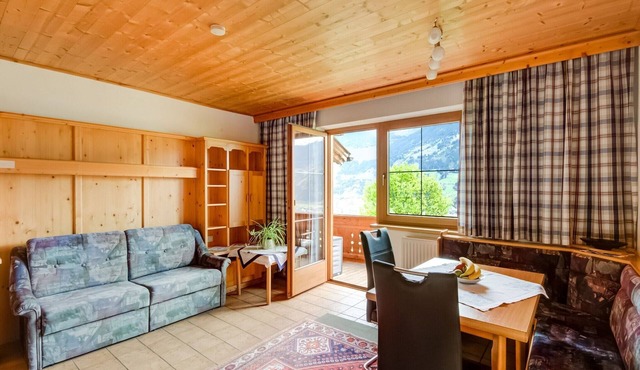 Apartment in Fügenberg near Ski Lift