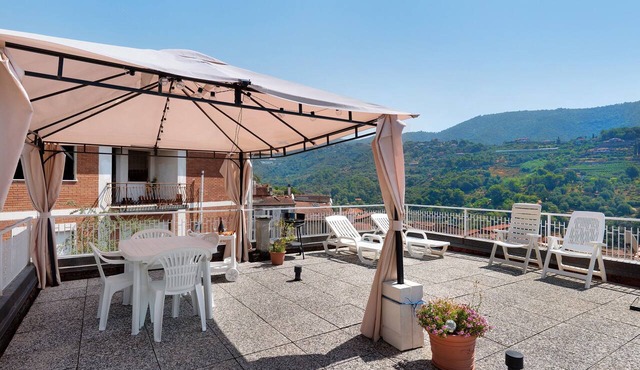 Apartment 'Rosetta' with Sea View, Wi-Fi and Air Conditioning