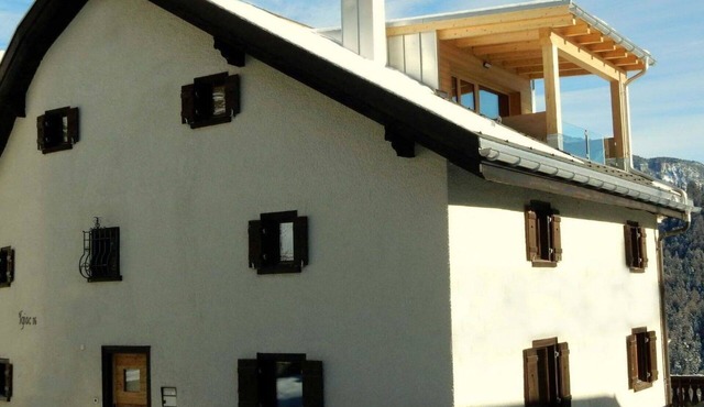 Beautiful apartment for 12 guests with WIFI, TV and balcony